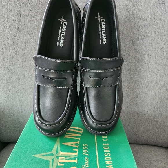 Women's loafers, size 7, color black - Picture 6 of 6